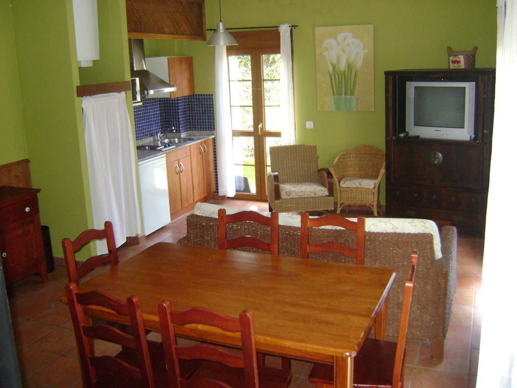 Apartamentos Dos Robles Somo Pokój zdjęcie